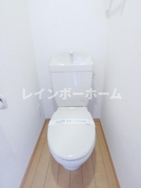 ＪＲ武蔵野線 新八柱駅 徒歩6分 4階建 築15年のトイレ写真