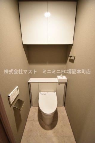 地下鉄中央線 堺筋本町駅 徒歩2分 30階建 築9年のトイレ写真