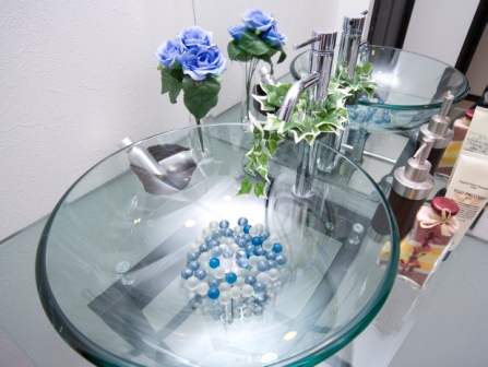 洗面設備　洗面はお洒落なガラスボウル♪