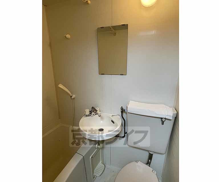 洗面設備　洗面台です。