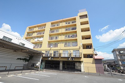 コーポ川口の建物外観