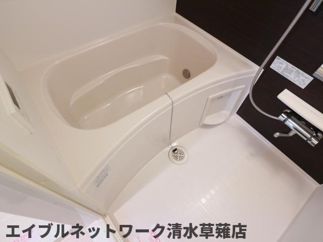 バス・シャワールーム　日々の疲れを癒すお風呂付です