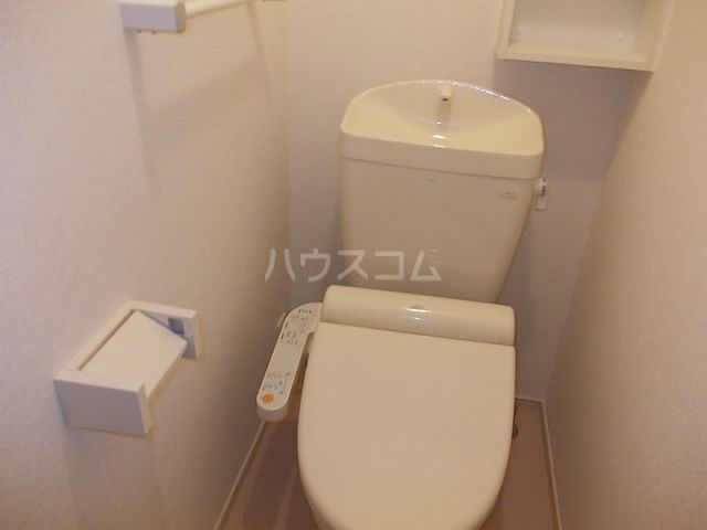 【一宮市下田のアパートのトイレ】