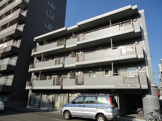 北海道札幌市中央区南六条西１７（マンション）の賃貸物件の外観