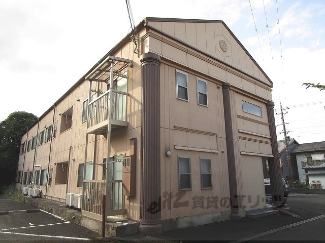 ライフステージ広瀬神宮寺の建物外観