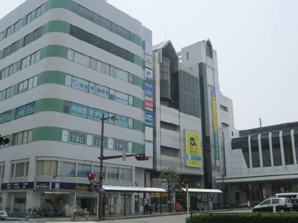 【熊谷市宮前町のマンションのショッピングセンター】