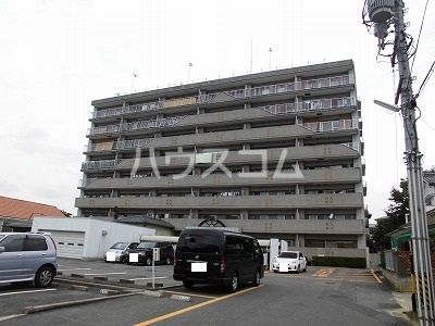 【豊田市井上町のマンションの建物外観】