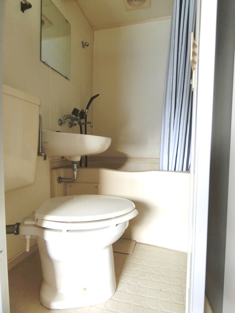 バス・シャワールーム　3点ユニットバス