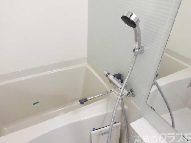 バス・シャワールーム　シングルレバーは便利です。