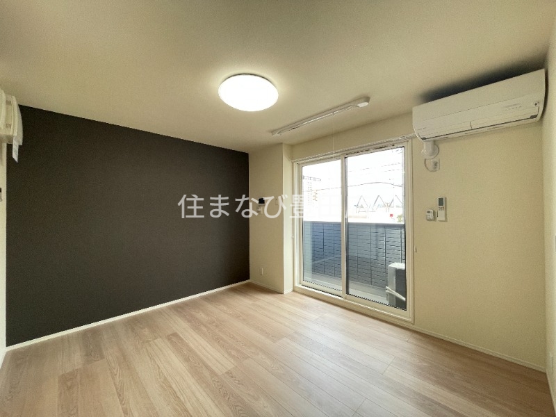 居室・リビング　同型別部屋写真