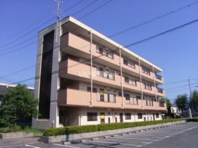 【天理市前栽町のマンションの建物外観】