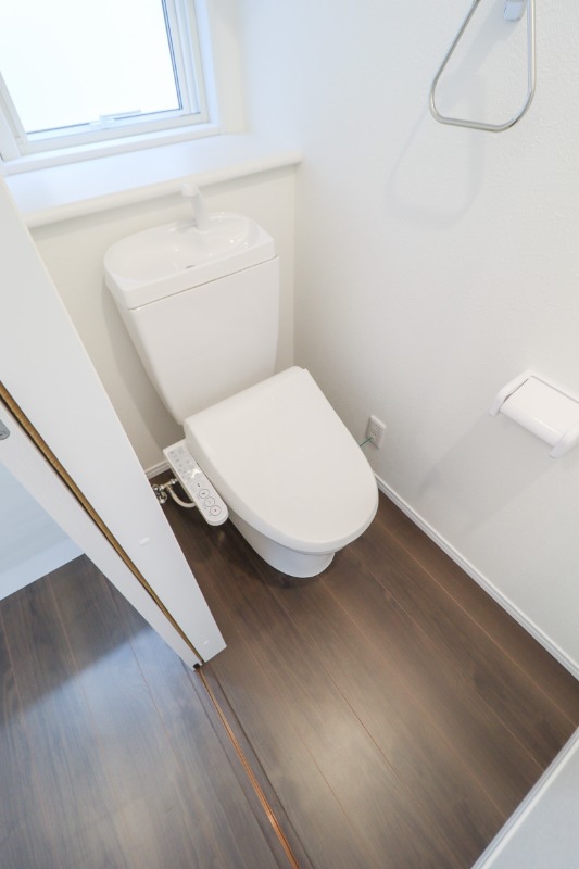 トイレ　図面と現状に相違がある場合には現状を優先