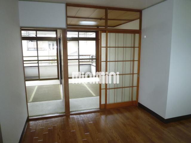 その他　和室２間あります。