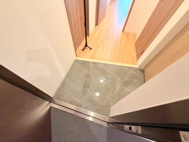 玄関　素敵な玄関は毎朝あなたを元気に送りだしてくれますよ。