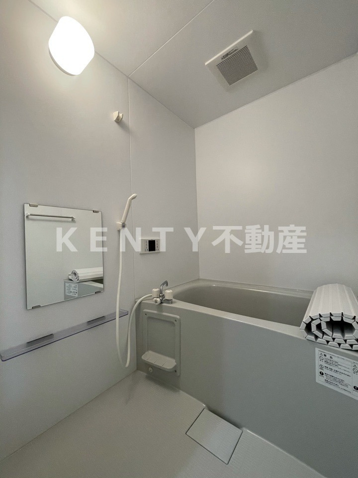 バス・シャワールーム　ゆったり過ごせるお風呂です