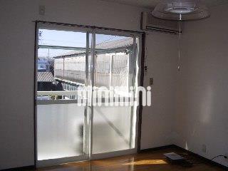 居室・リビング　洋間