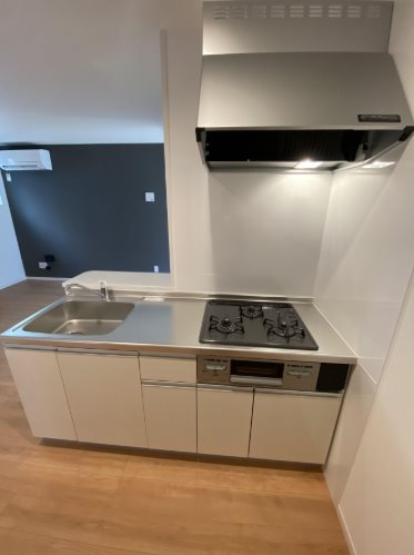 キッチン　※別部屋参考写真