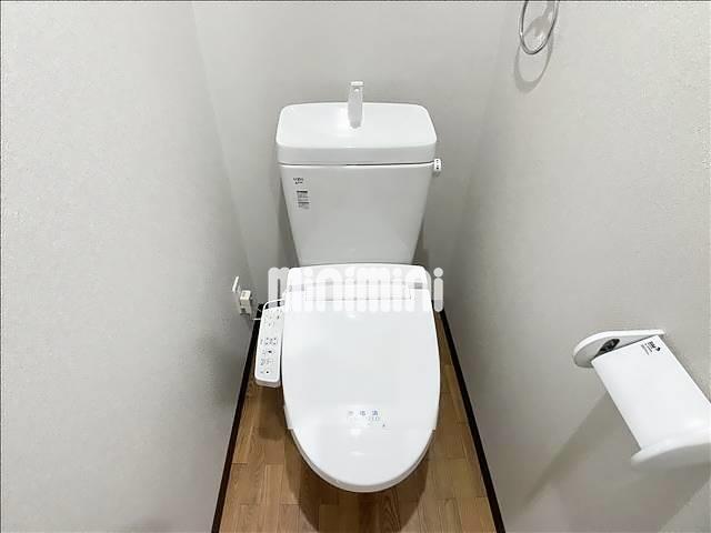 トイレ　温水洗浄便座