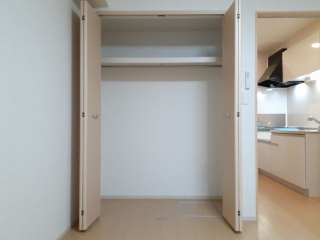 エム・ケイ・スリー_内装_4