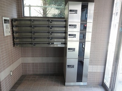 その他共有部分　オートロック、宅配ボックス有り