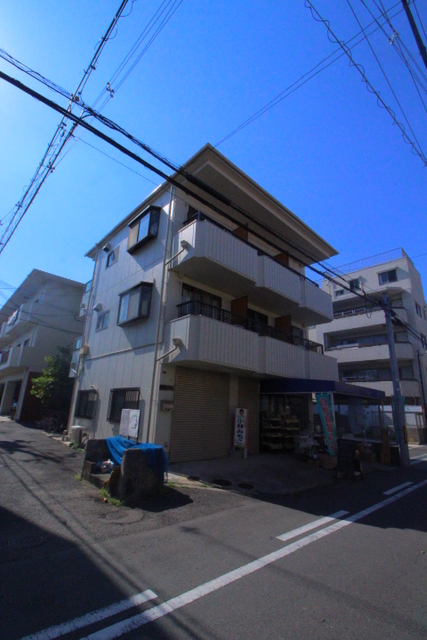 建物外観　クレスト