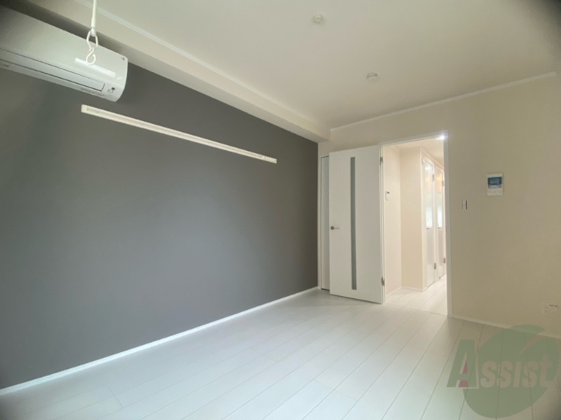 その他部屋・スペース　洋室を別角度から撮影しました。イメージをつかんでください。