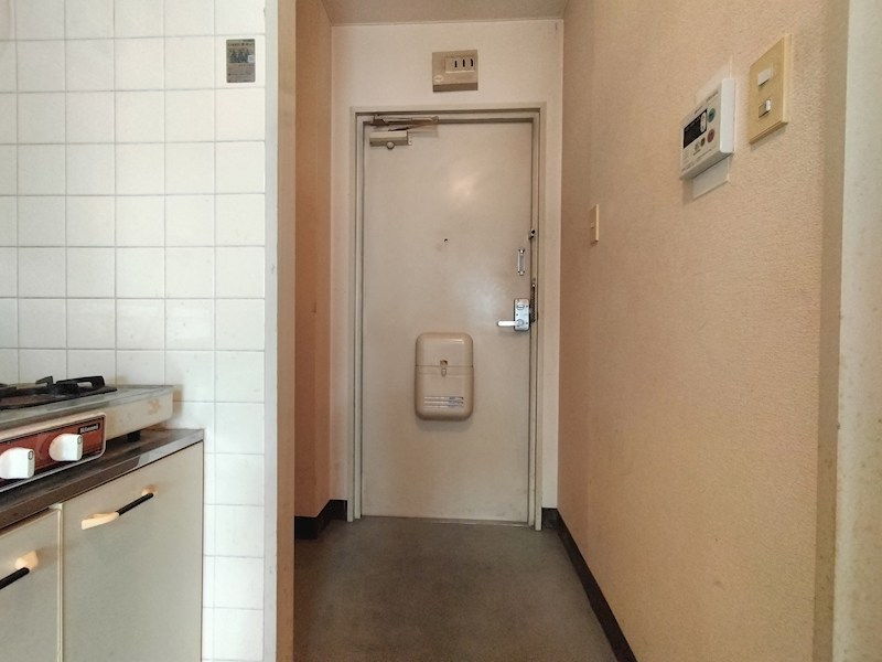 桝マンションの玄関写真
