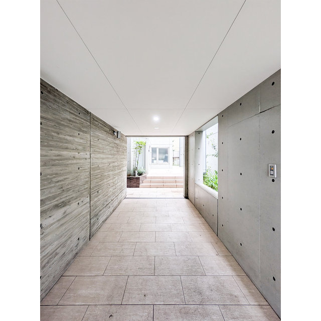 エントランス　毎日通るエントランスはこのようになっています