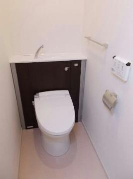 トイレ　シャワー付トイレ