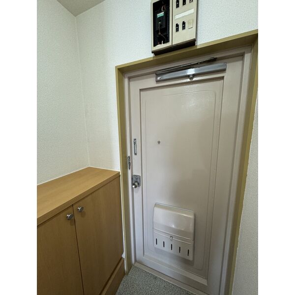 玄関　別室の参考写真です。※現況優先