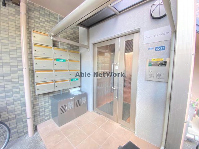 エントランス　エントランス部分