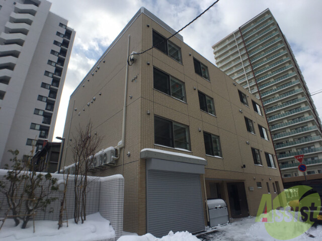 建物外観　札幌市中央区北三条東「ＣＬＩＭＢ　３６」