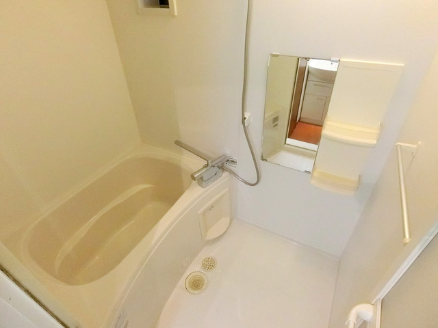 バス・シャワールーム　★浴室乾燥機付きバスルーム★※別部屋参考写真