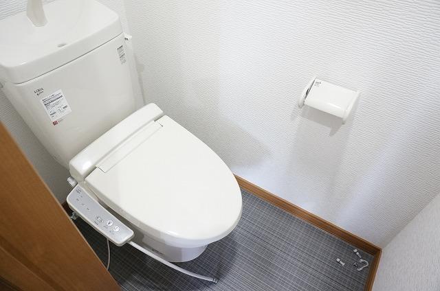 トイレ　トイレ