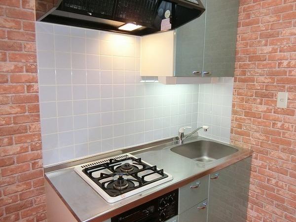 キッチン　お料理好きの方に嬉しいシステムキッチン！