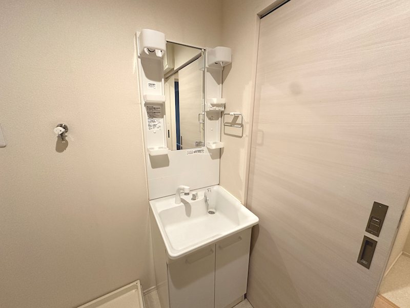 洗面設備　1階同タイプの部屋参照