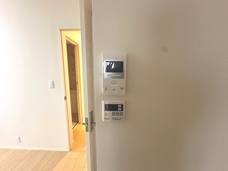 セキュリティ　1階同タイプの部屋参照