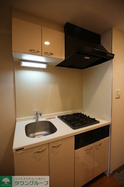 キッチン　システムキッチン（2口ガスコンロ）