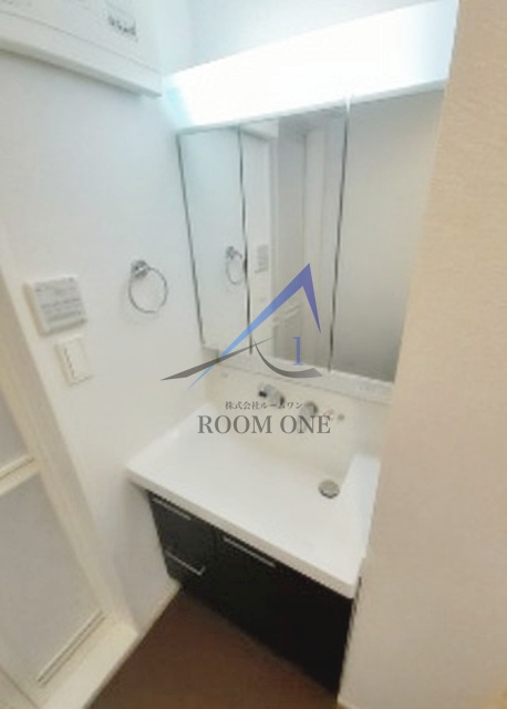洗面設備　洗面台です。