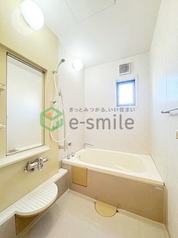 バス・シャワールーム　きれいなお風呂です