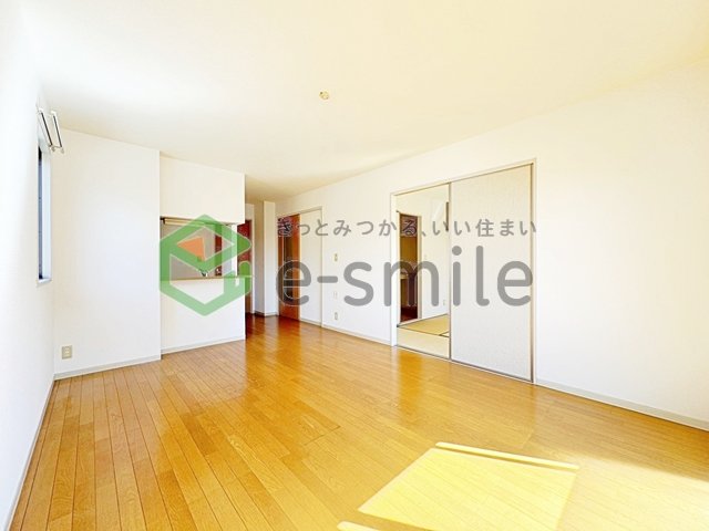 居室・リビング　使いやすいリビングです