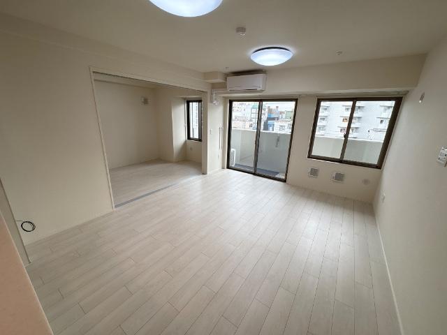 居室・リビング　リビング