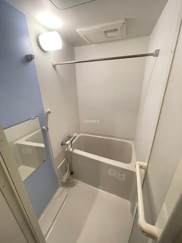 バス・シャワールーム　バスルーム