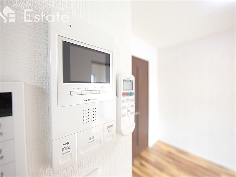 セキュリティ　モニター付きインターホン