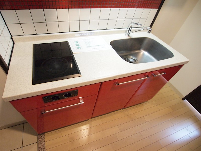 キッチン　2口コンロ。きれいな内装