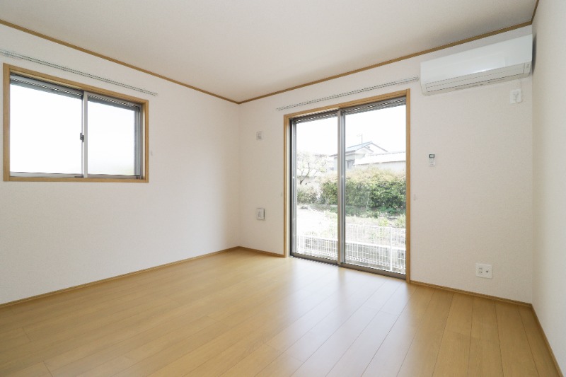 居室・リビング　図面と現状に相違がある場合には現状を優先