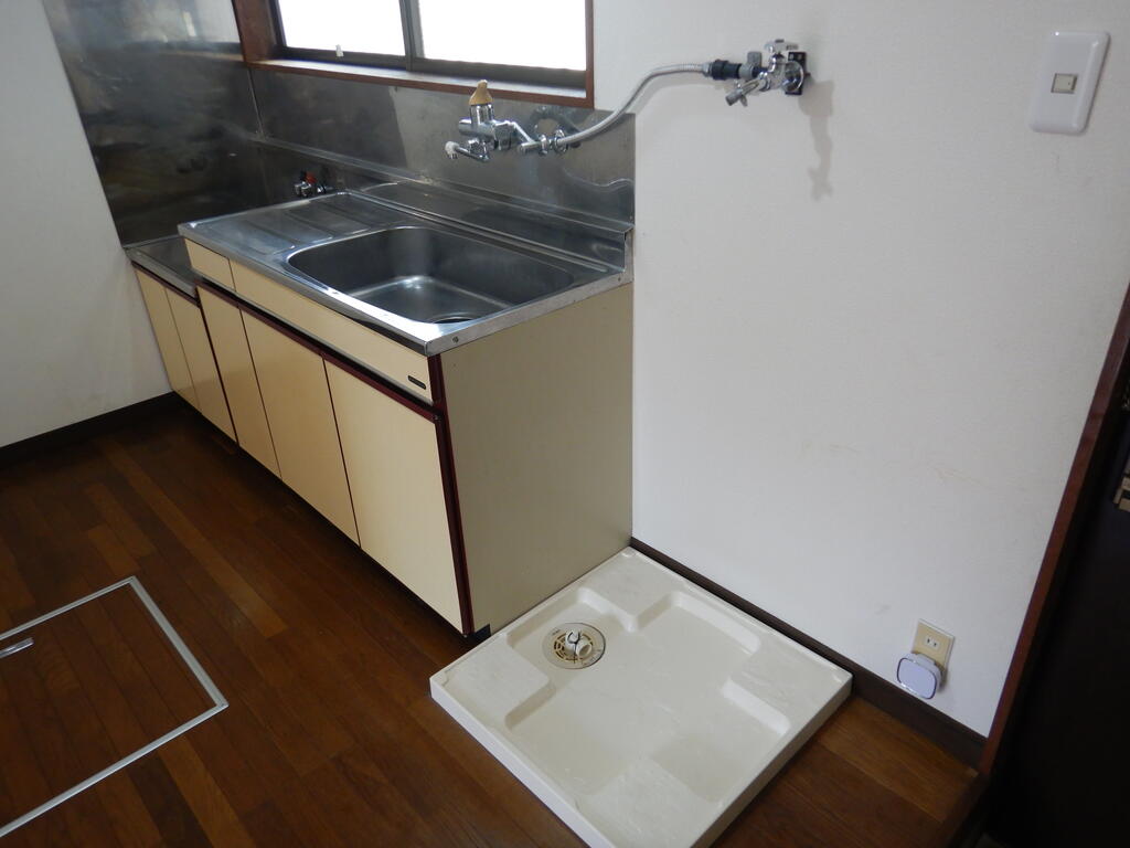 その他設備　室内洗濯機置き場あり※間取り反転になります。