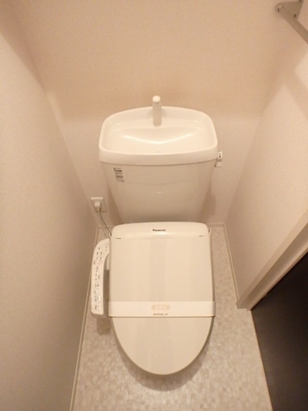 トイレ　図面と現状に相違がある場合には現状を優先