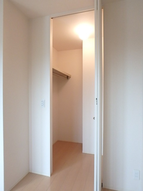 収納　図面と現状に相違がある場合には現状を優先