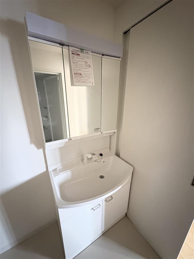 洗面設備　建築中